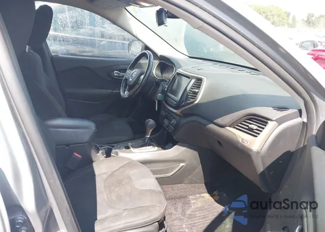 2017 Jeep Cherokee Latitude Fwd z USA, uszkodzony, nr VIN 1C4PJLCB6HW549088